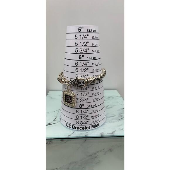 Silver Tone Celtic Knot Sisters Symbol Charm Rope Chain Bracelet w Rhinestones - Picture 4 of 4